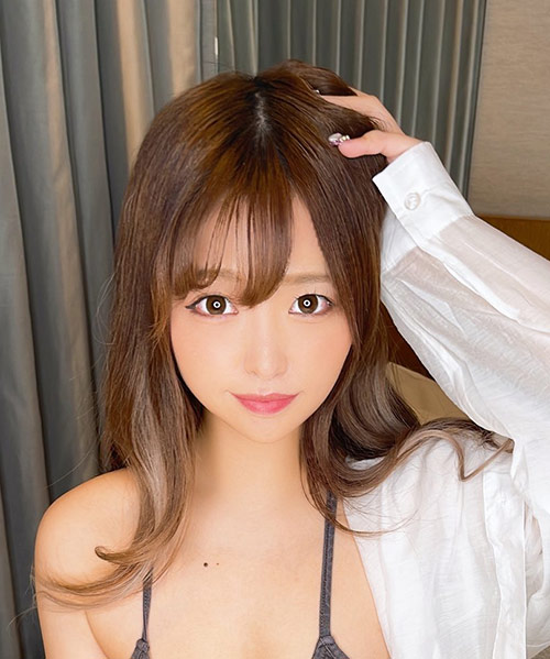 椿梨花(椿りか)个人资料照片